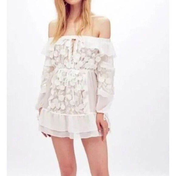 For Love and Lemons Carolina White Lace Long Sleeve Floral Mini Dress XS - Picture 1 of 7